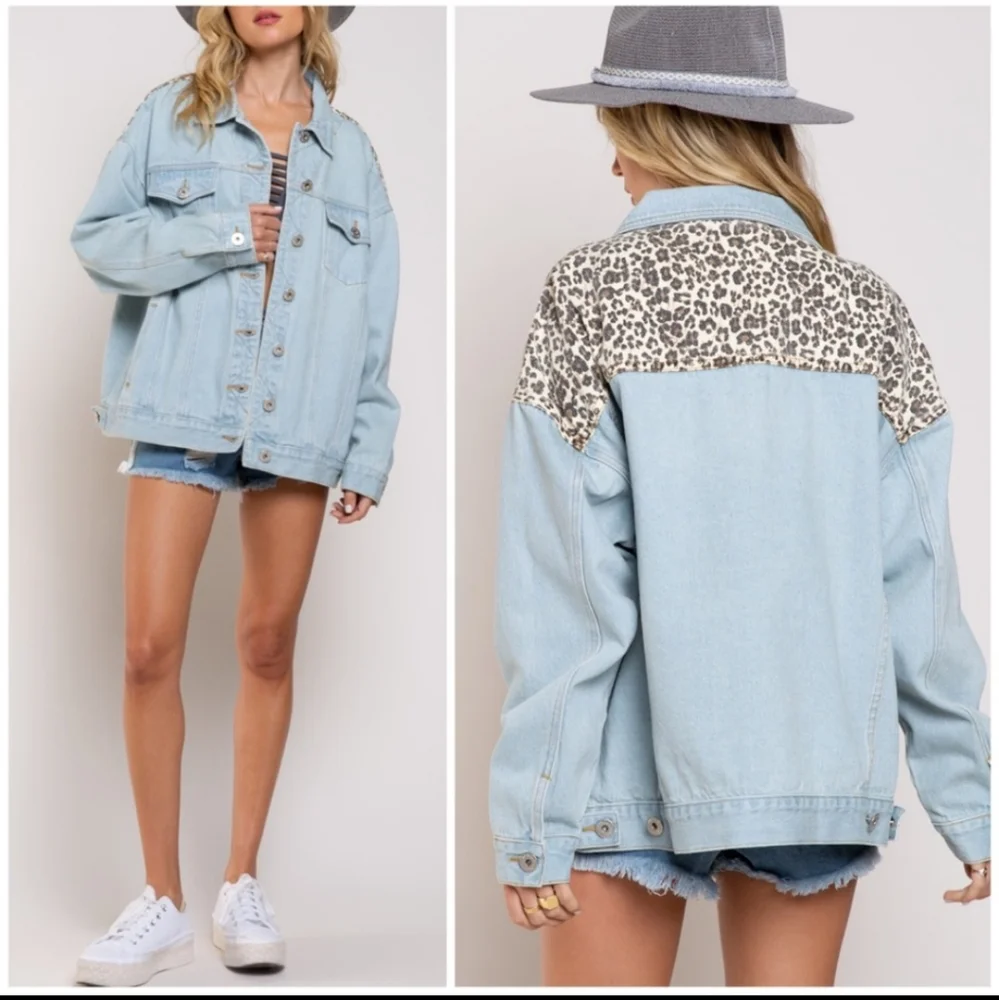 sale⚡POL Raw It's Denim Jacket: light Blue distressed denim,animal print Detail - Picture 6 of 16